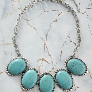 New. Western Cowgirl Necklace